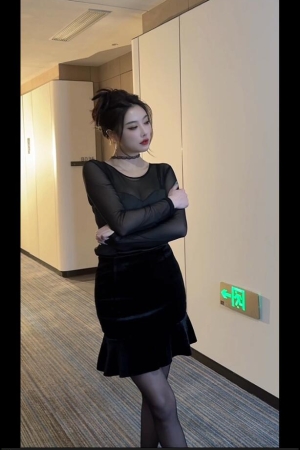 杨晨晨 – 黑色连夜短裙 拍摄花絮 [101P1V1.1G]