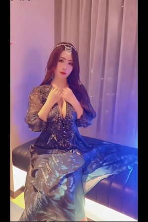 蛋蛋宝 – 异域风情 反差抹油视频 [82P3V2.71g 自购