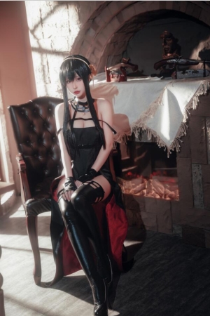 清水由乃 – NO.61 间谍过家家 约尔战斗服 30P