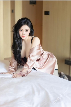 白洁Bseeie – 挤.奶 [69P2V1.21g 自购