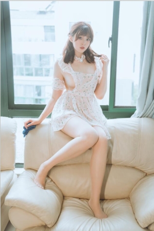 Natsuko夏夏子 – NO.76 碎花围裙 [55P