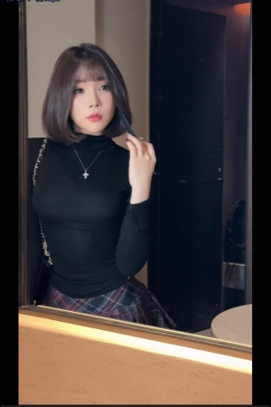 徐莉芝 – 蓝色内衣 拍摄花絮 [86P+2V-2.2G]