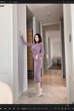 安然anran – 紫色裙子 [90P+1V／1.12GB]