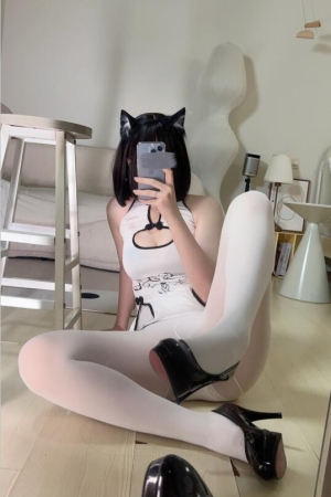 洛桑w伊梓 – NO.15 专属白丝汤圆 [25P