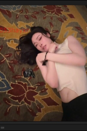 是小逗逗 – 透视裤 1v750m