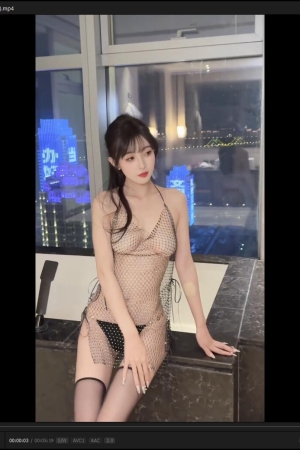 林星阑 – 写真花絮+定制 [2V+300M]