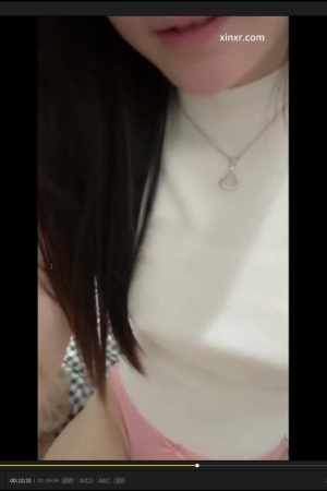 小逗逗 – 超高价一对一 [1v+1.4G] 自购