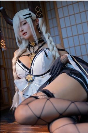 蠢沫沫 – NO.375 碧蓝航线 尾张 [371P2V