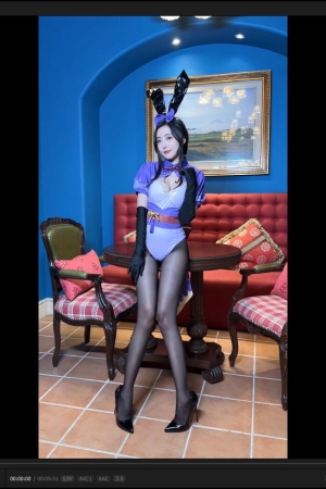 王馨瑶 – cos原鹤 拍摄花絮 [1V517MB]