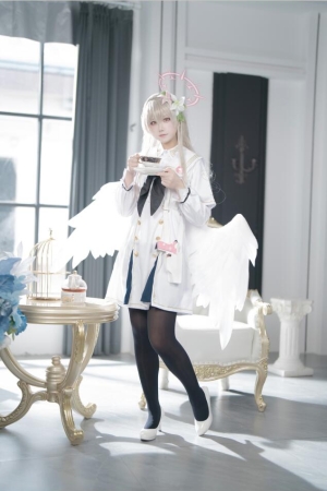 lunananya – NO.34 蔚蓝档案 桐藤渚 桐藤ナギサ-ブルーアーカイブ [22P