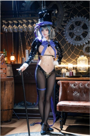 三無人型 – NO.06 碧蓝航线 柴郡绚烂夜梦 [40P