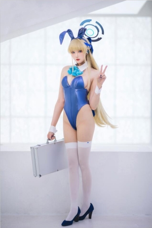 瓜希酱 – NO.93 飞鸟马时兔女郎 [25P