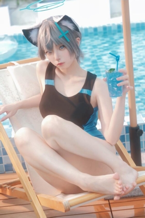 发财阿弦 – NO.004 白子泳装 [20P