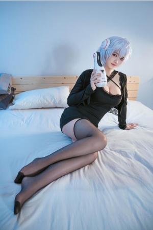 鳗鱼霏儿 – No.104 Easylive [29P