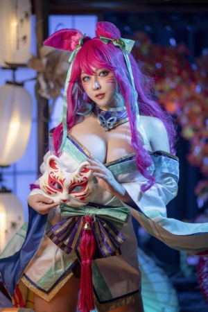 KANEKO_咔喵 – NO.39 英雄联盟 灵魂莲华 阿狸 [17P1V