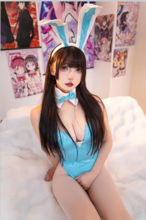 神楽坂真冬 – NO.221 雪糕兔女郎 [75P2V