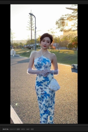 王馨瑶 – 印花旗袍 拍摄花絮 [1V-692MB]