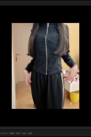 智恩baby – 黑色诱.惑 1v518m 自购