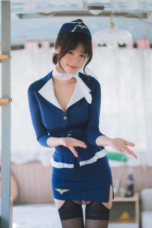 千反田鹿子 – NO.13 空姐 [50P