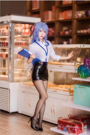 仙女月 – NO.18 原神 甘雨[34P