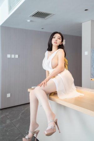 潘娇娇 – 爱在七夕白色情人节 [90p 自购