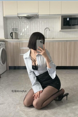 Tina很妖孽呀 – NO.44 秘语空间 29p