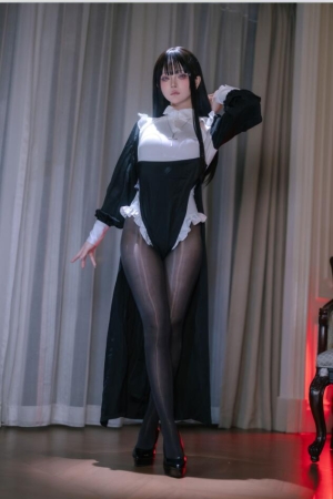 屿鱼 – NO.60 黑丝修女 [40P