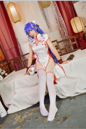 九曲Jean – NO.107 Unicorn Qipao [9P