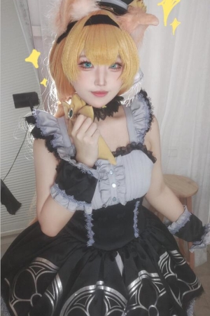 比奇堡黄塞方块 – NO.02 蔚蓝档案 玛丽偶像自拍[30P+4V