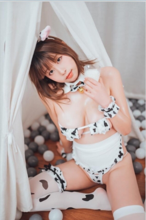 奈汐酱nice NO.030 牛年大吉 奶牛 [50P