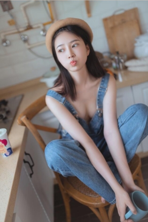 年年 NO.006 背带裤[32P 自购