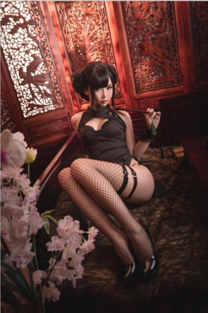 面饼仙儿 NO.147 魔女旗袍 [33P