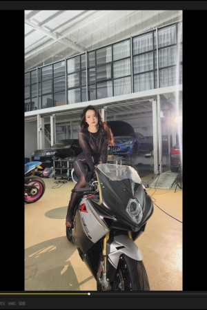 南乔 – 机车女郎 126p1v