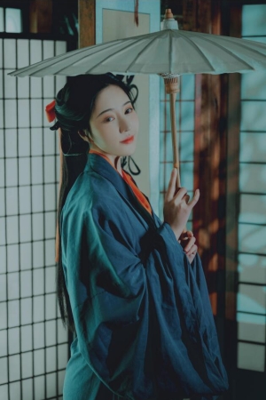 年年 NO.050 汉宫春月[28P]