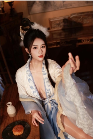 南乔 – 古风 拍摄花絮 [114P+3V-1.6G]