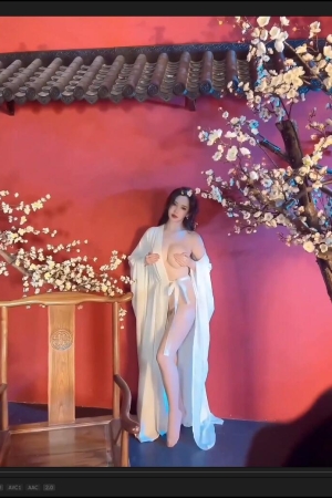 周妍希 – 白衣仙子 [3V546m