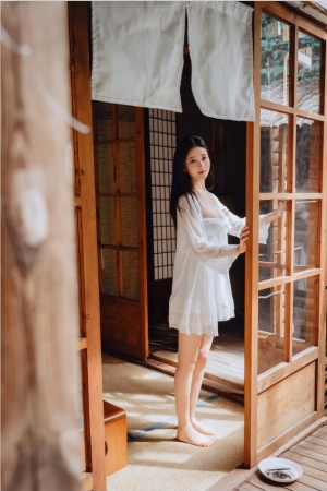 年年 NO.091 林间小屋 52P 自购