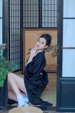 年年 NO.094 未亡人 50P 自购