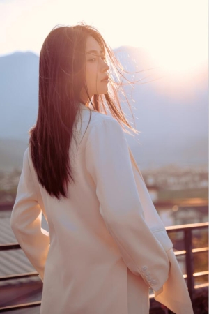 年年 NO.104 日出 45P 自购