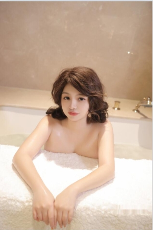 沈思怡 – 泡泡浴 72p 自购