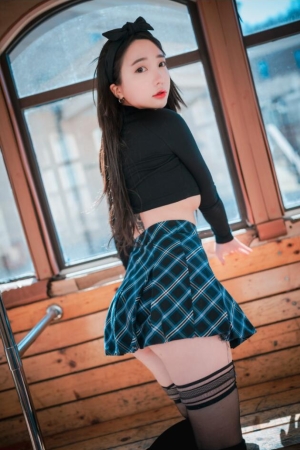 Son Ye Eun (손예은) – DJAWA Photo Early Spring Walk in March [156P 自购