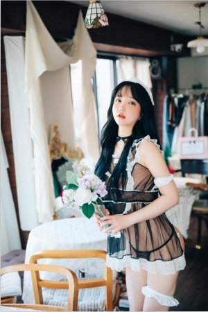 Son Ye Eun (손예은) – Loozy Fetish cafe [129P 自购
