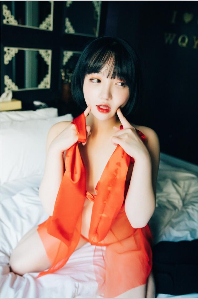 Son Ye Eun (손예은) – Loozy Double Date+S.Ver [94P 自购