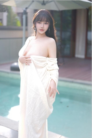朱可儿 – 三亚泳池白袍子  [91P  无水印