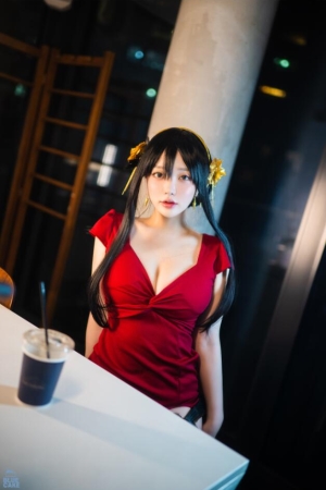 Son Ye Eun (손예은) – BLUECAKE BlackRose_RED+ [131P 自购