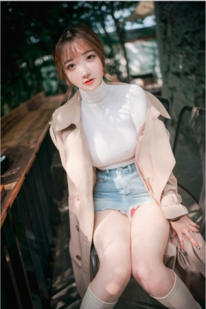 Son Ye Eun (손예은) – DJAWA A Snap of Intimacy 160p 自购