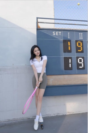 鱼子酱fish – 网球场 [ 120P 1.1GB] 新版 无水印