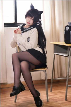 半半子 – NO.107 碧蓝航线 爱宕校服 [25P