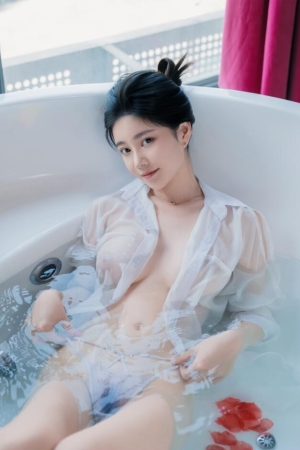 年年 NO.170 浴女 82p 自购